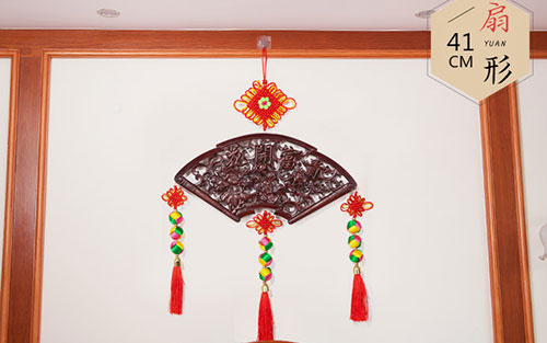凤岗镇中国结挂件实木客厅玄关壁挂装饰品种类大全